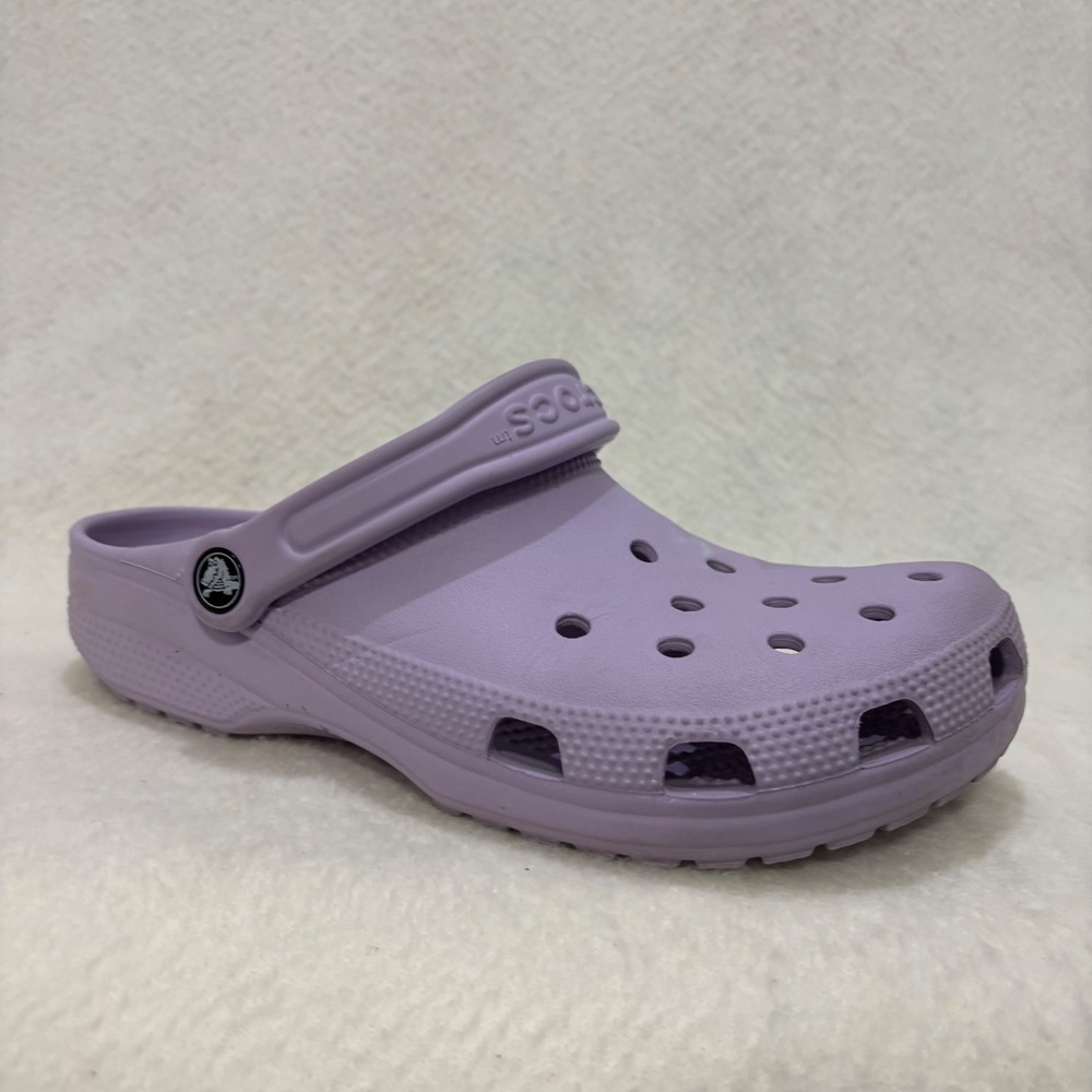 Crocs Classic Clogs Lavender Purple Mens 7 Womens 9 Cancer Zodiac Jibbitz Charm - Picture 2 of 7